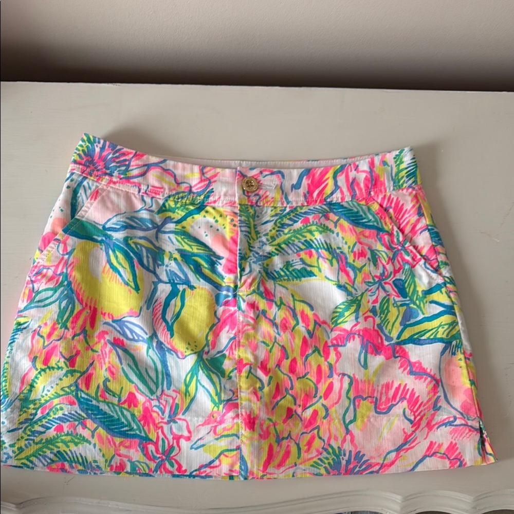 Lilly Pulitzer Vibrant Tropical Print Women's Skort